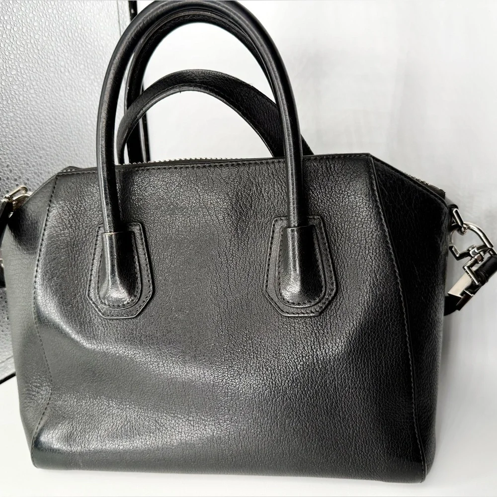 Givenchy dimensions 11